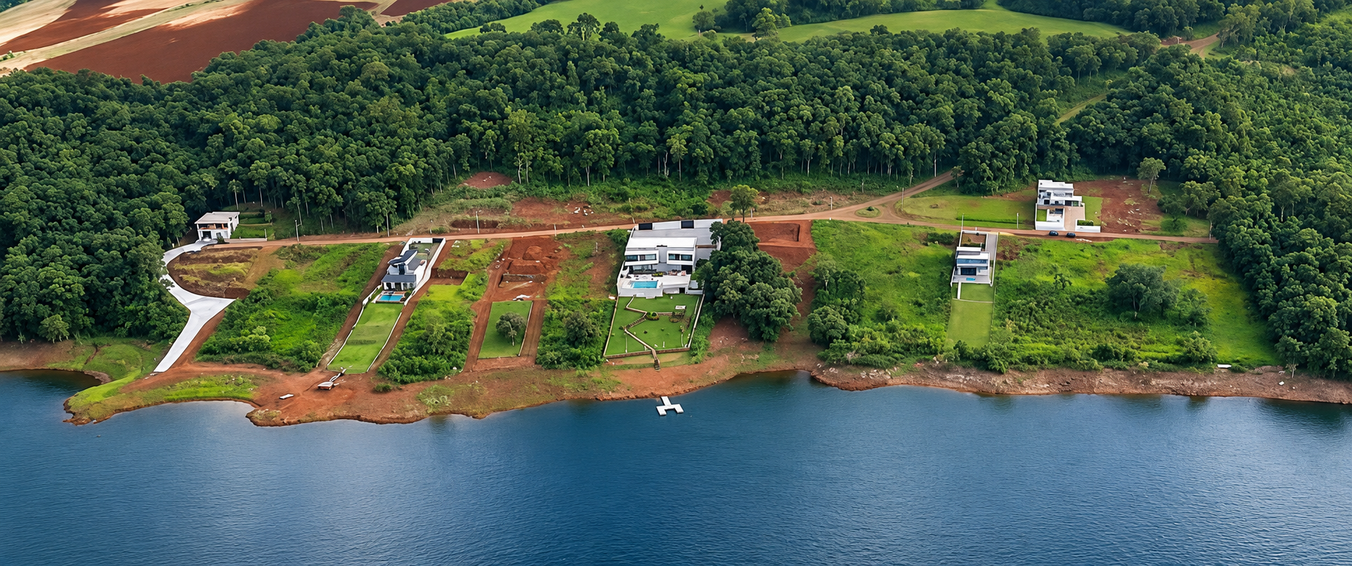 Vista aérea do Residencial Lago Lumini junto ao lago